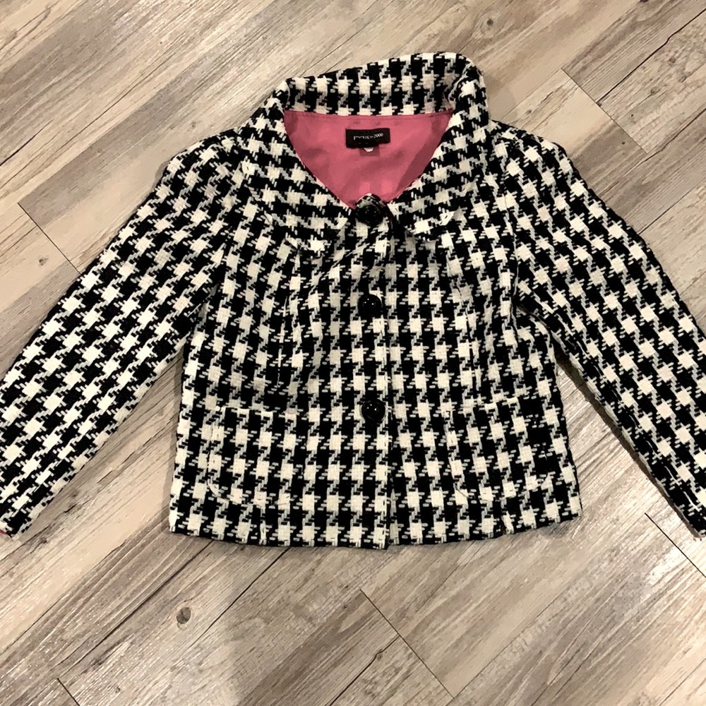 Black & White Button-up Formal Jacket